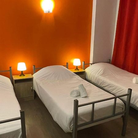 Hotel- Restaurant Le Saint Quentin المظهر الخارجي الصورة