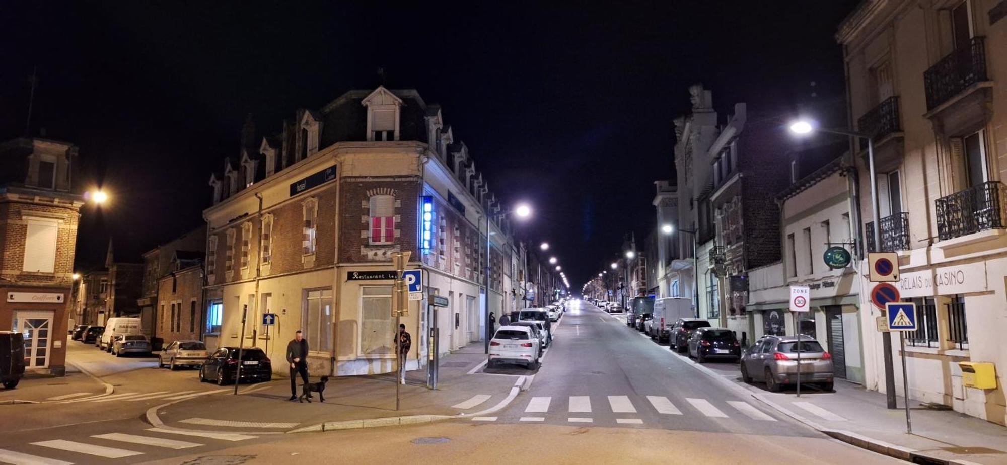 Hotel- Restaurant Le Saint Quentin المظهر الخارجي الصورة