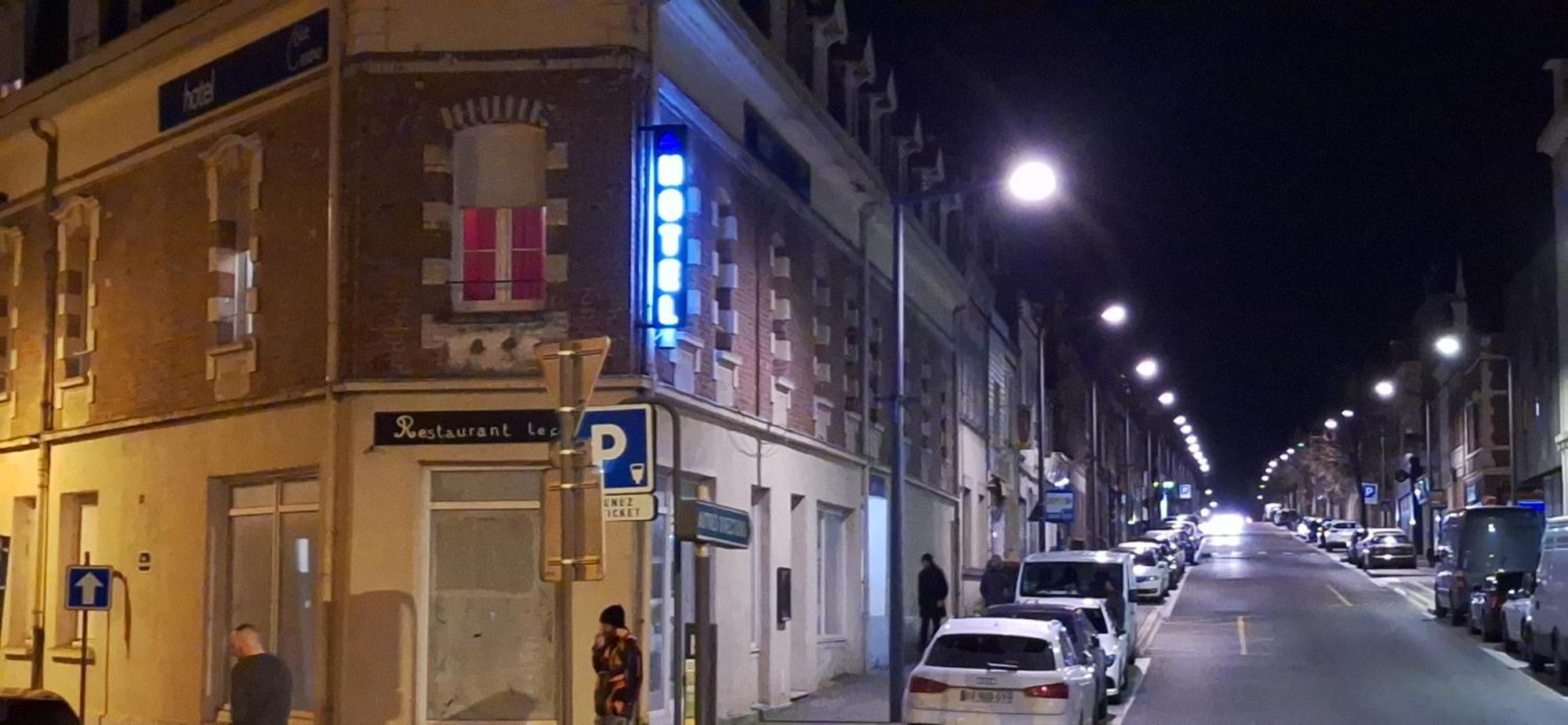 Hotel- Restaurant Le Saint Quentin المظهر الخارجي الصورة
